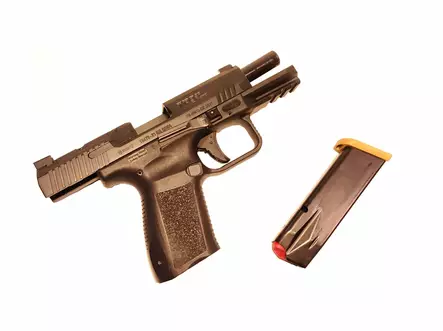 Canik TP9 SF Mete 9X19 käytetty - Käytetyt käsiaseet - vaihto01142 - 2