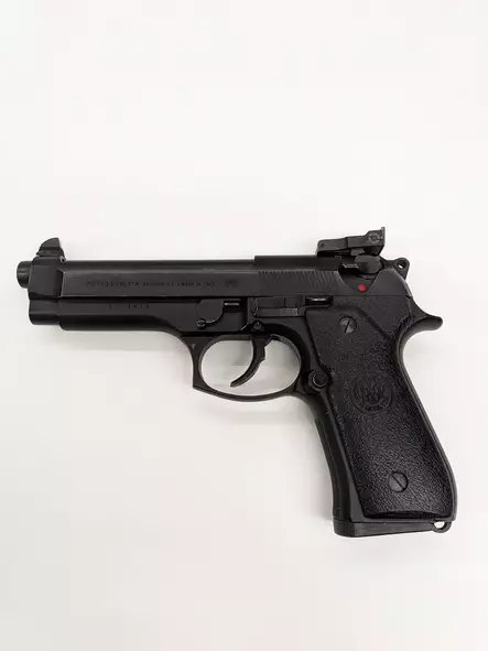 Beretta Mod. 92F 9x19mm Käytetty - Käytetyt käsiaseet - vaihto03043 - 2