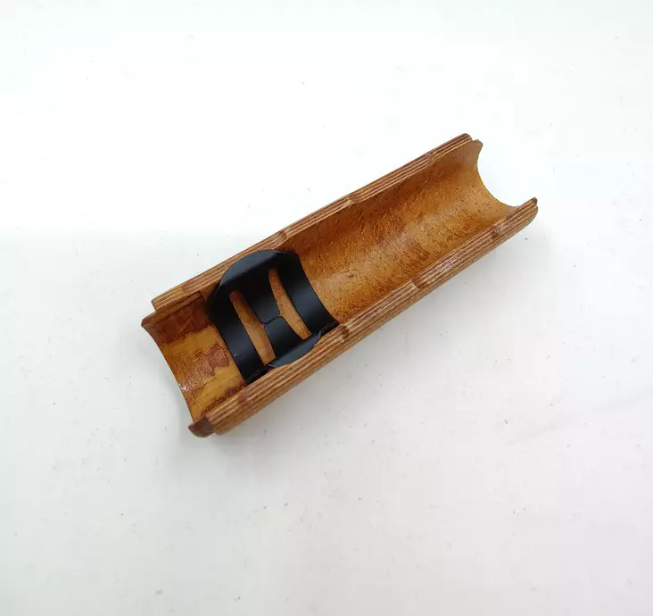 WBP Wooden upper handguard with spring - AK-etukädensijat ja -tarvikekädensijat - WBP-33219 - 1